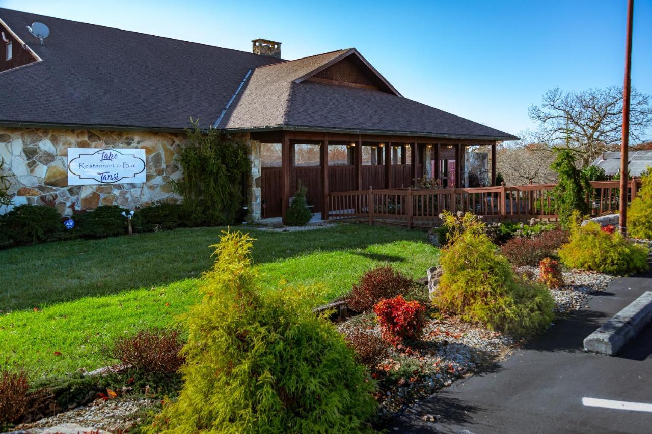 Crown At Tansi West Hotel Crossville